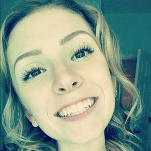 Meet your Posher, Alanna